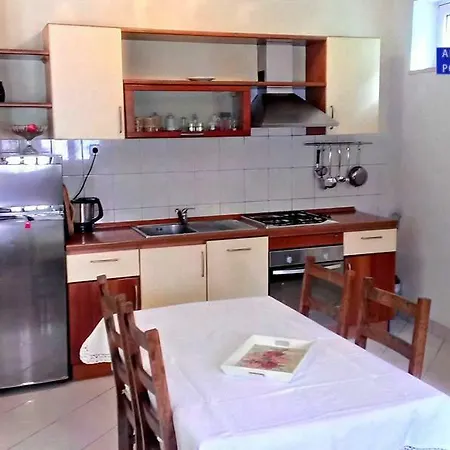 Apartment Dubravka Podgora (Split-Dalmatia)